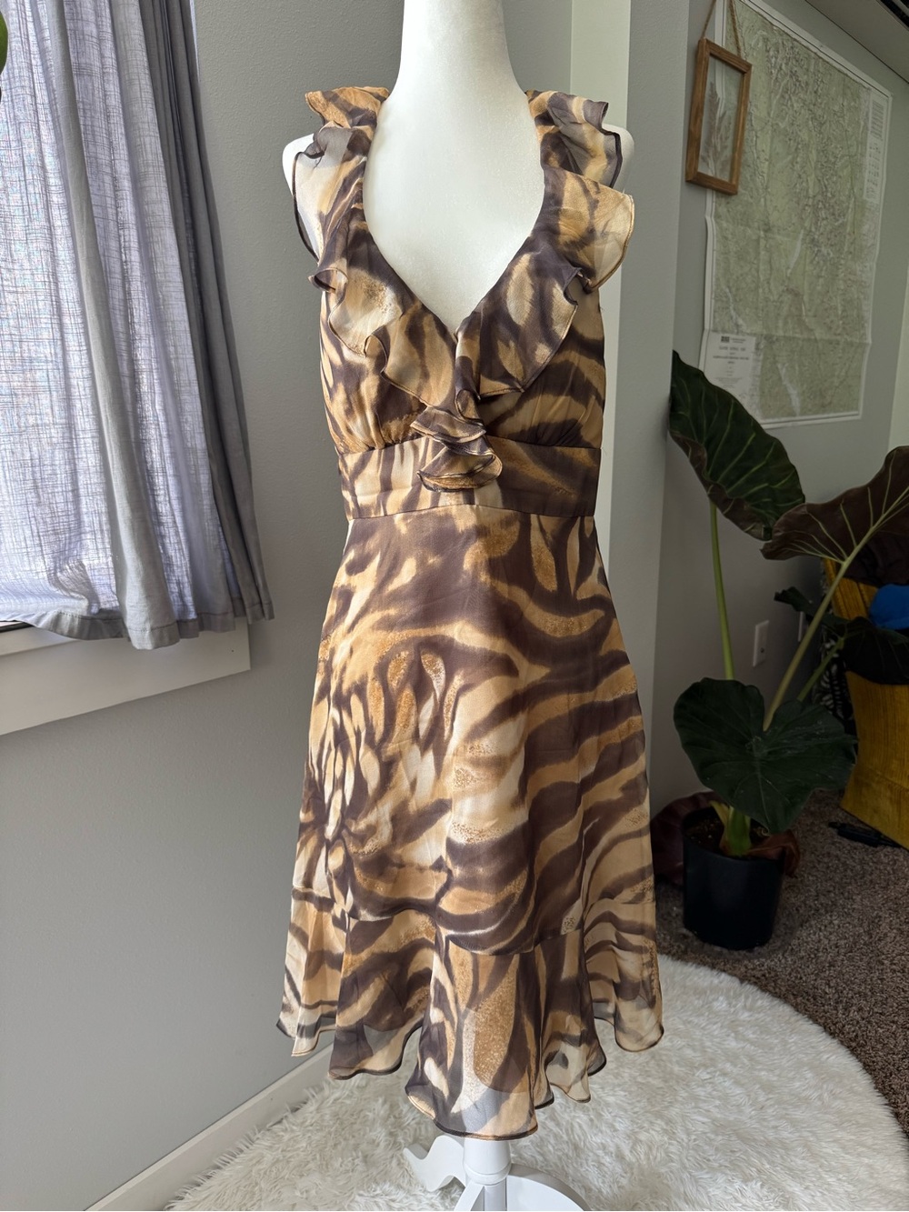 Vintage Y2K Muse for Boston Proper ruffle halter neck animal print silk dress 8
